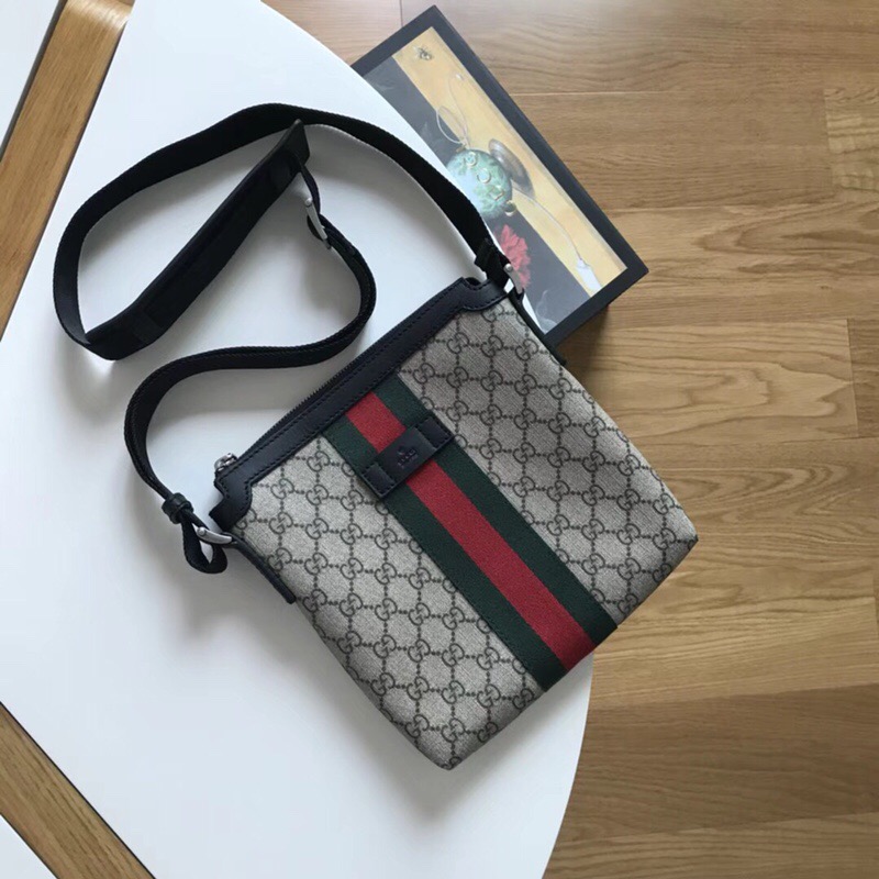 18新款Gucci/古奇男包 标志织带GG帆布单肩包?471454 
