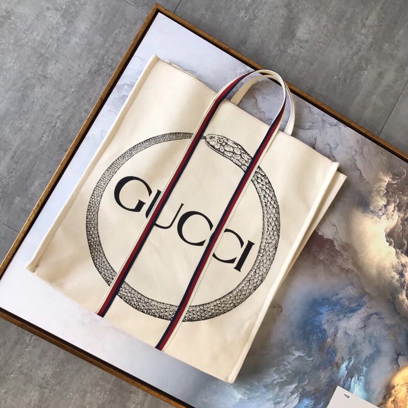 484690 GUCCI logo图案 哑光帆布 购物袋 杏色