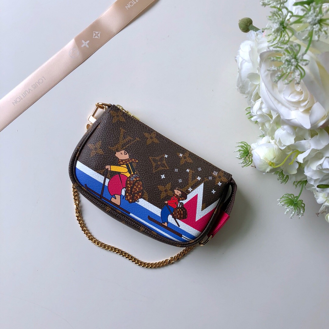 M67769 LV Mini Pochette Accessoires 小手袋 LV老花帆布滑雪小熊图案女包