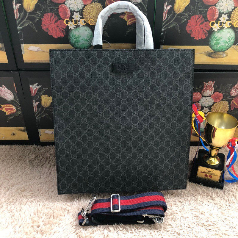 GUCCI古奇GG SUPREME帆布斜跨单肩手提包450950 495559