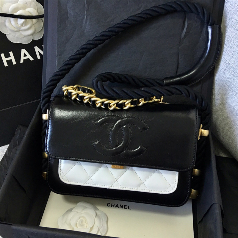 chanel/香奈儿 19SS早春度假系列复古单肩斜挎手提链条女士包油蜡牛皮