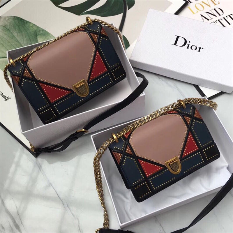 Dior/迪奥2018新款春夏Diorama铆钉小羊皮斜跨包dior女包