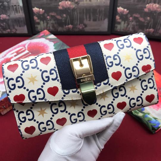 GUCCI Sylvie系列 476084 W19xH10xD3.5cm