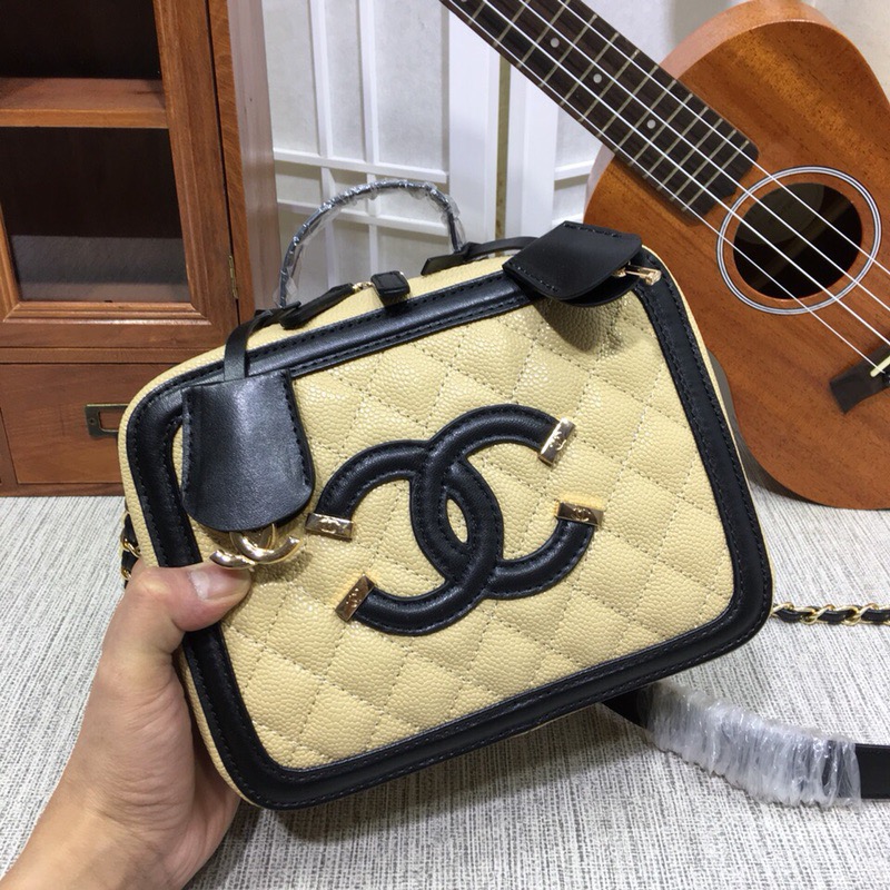 chanel SMALL HANDBAG 6070 SIZE:21-16-10cm  MANY COLORS