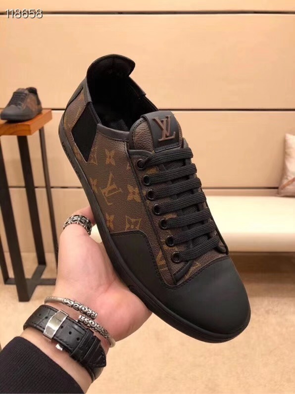 LV MENS SHOES VINTAGE