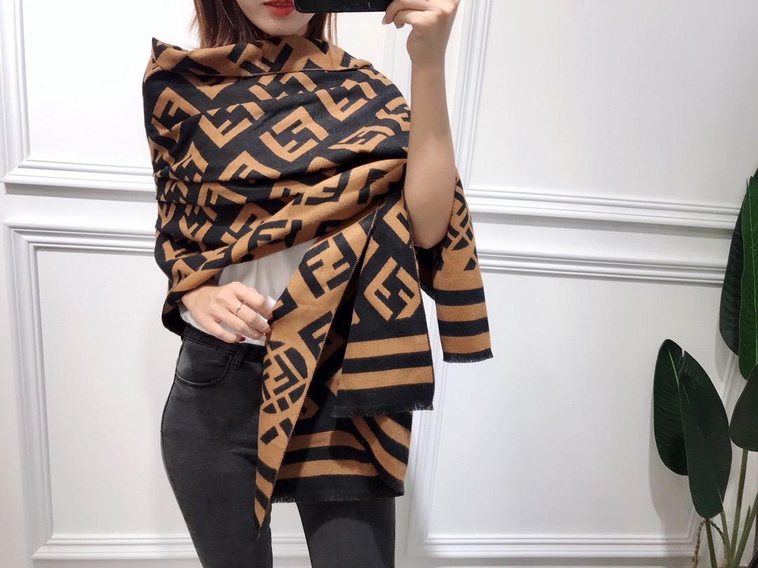 FENDI SCARF  65-180cm