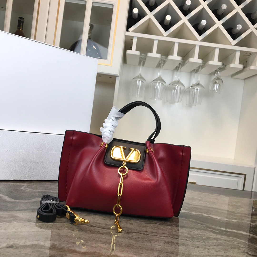 VLOGO Valentino Garavani Escape Vring womens handbag 31x18x12cm  6615 