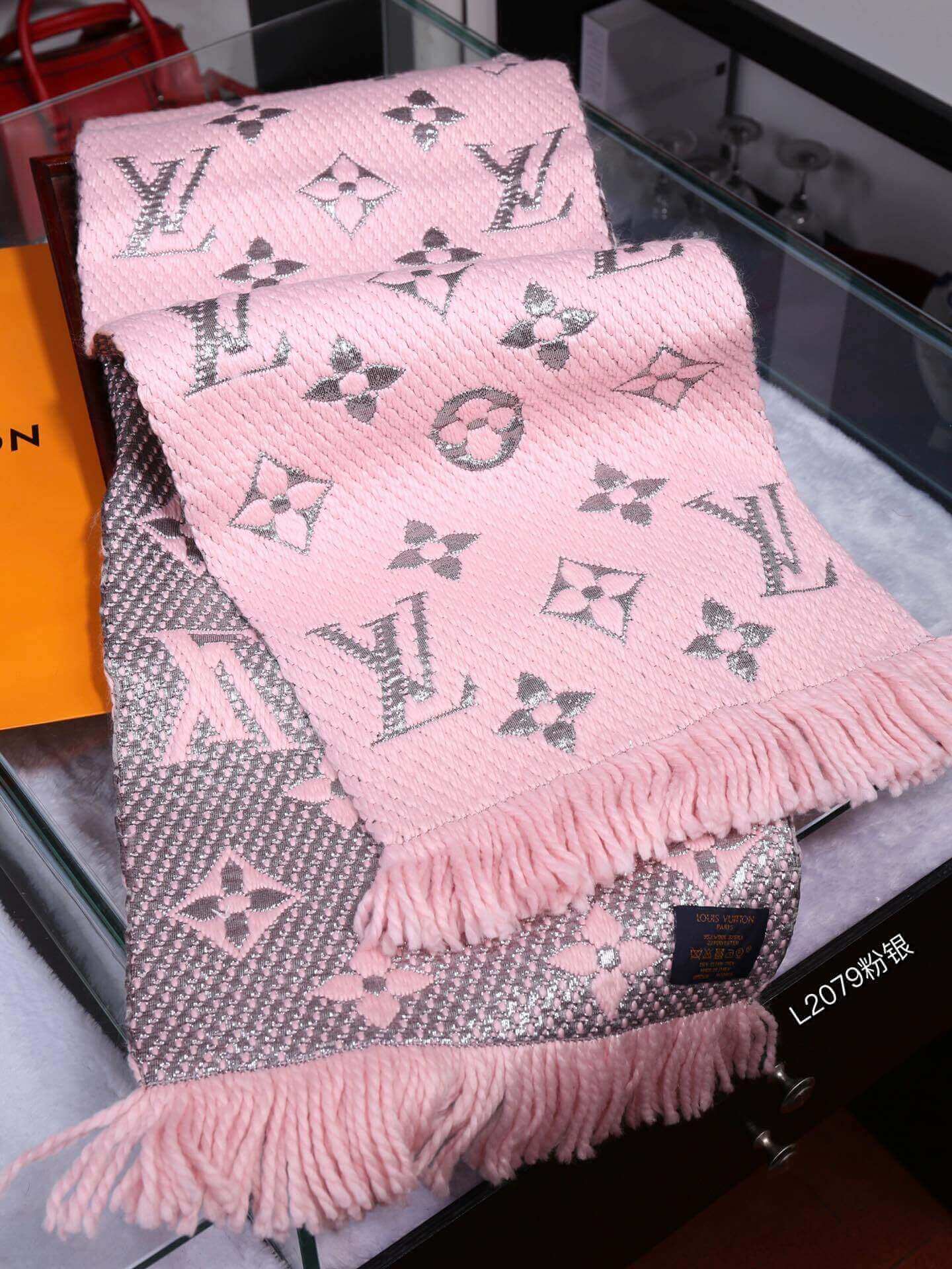 LV SCARF 5 COLORS WOOL