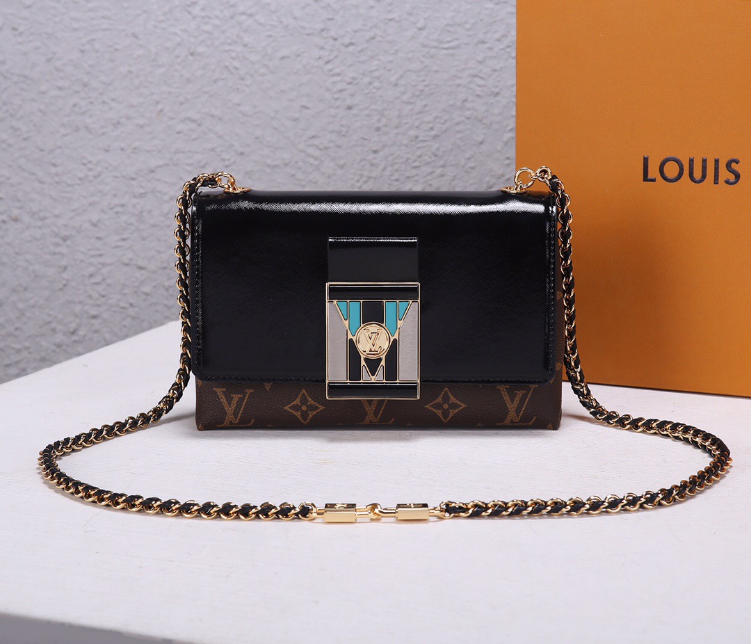 LV HANDBAG  Pochette LV Thelma  M44916  20x13x5.5CM 