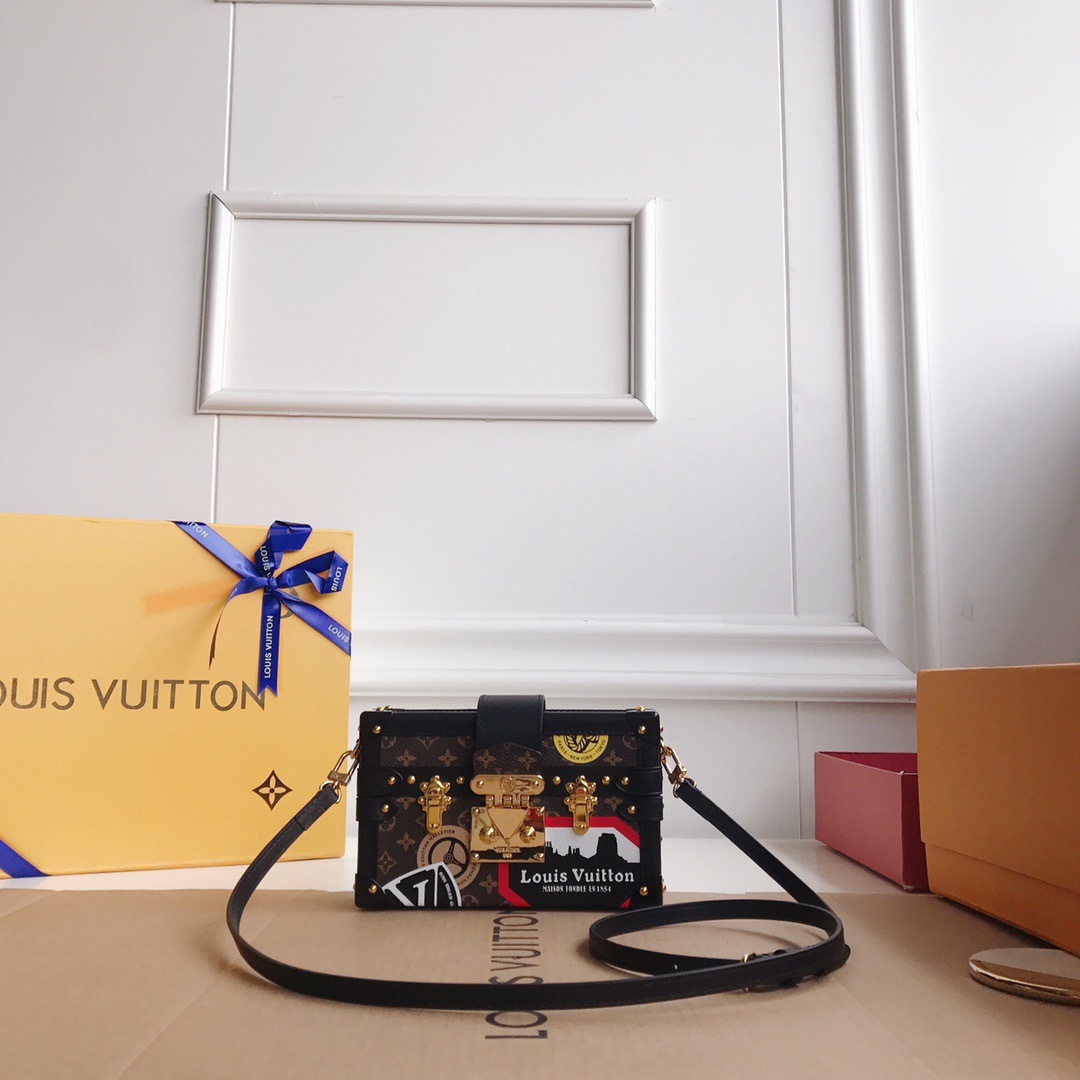 LV PETITE MALLE CLUTCH HANDBAG