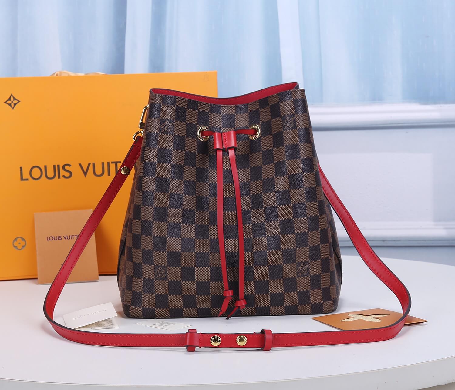 LV NEONOE HANDBAG M44887 M44020 M44022 M44021 M43569 N40198 N40214 N40213 N40153 N40151 N40152 M44717 M44679 26X26X17.5CM