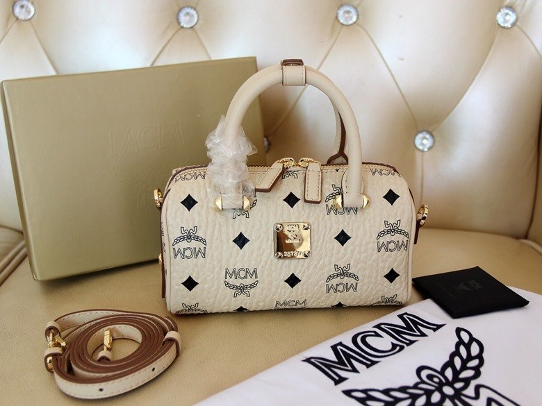 MCM SPEEDY HANDBAG TOTE 18.5*10*8cm