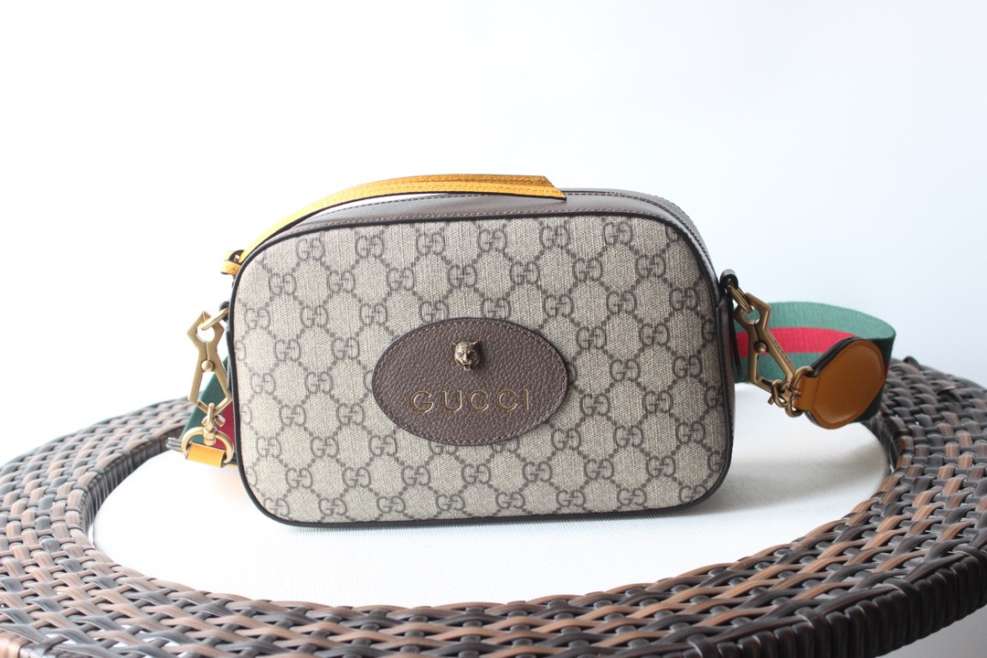 GUCCI WOMENS HANDBAG 476466 24x15x7.5CM