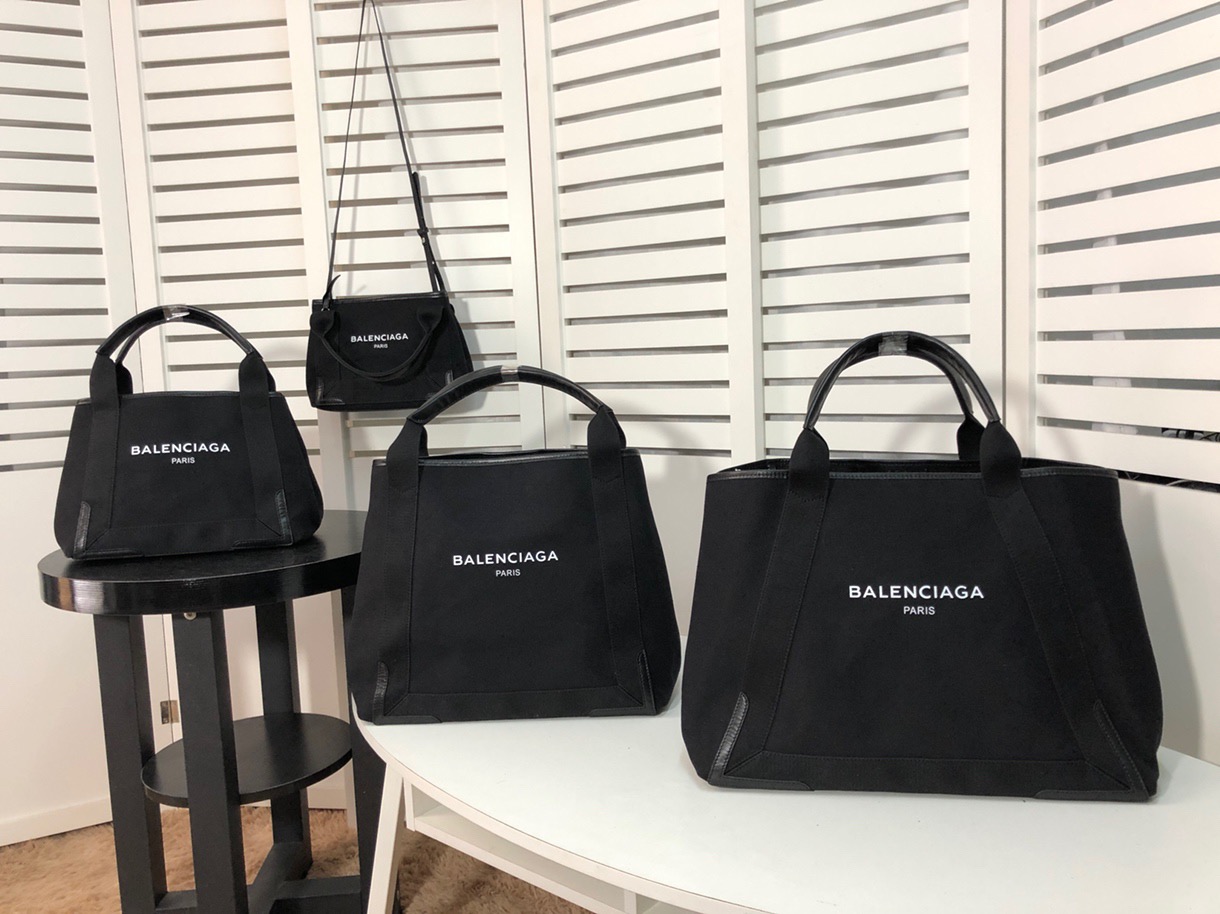 Balenciaga  BAG