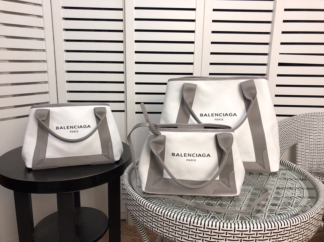 Balenciaga  BAG