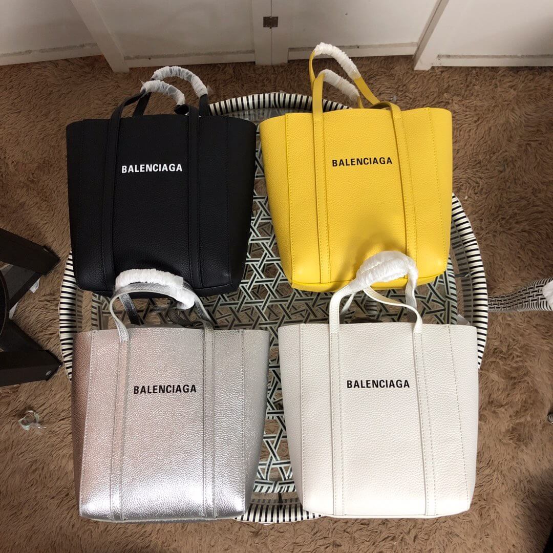 Balenciaga  BAG