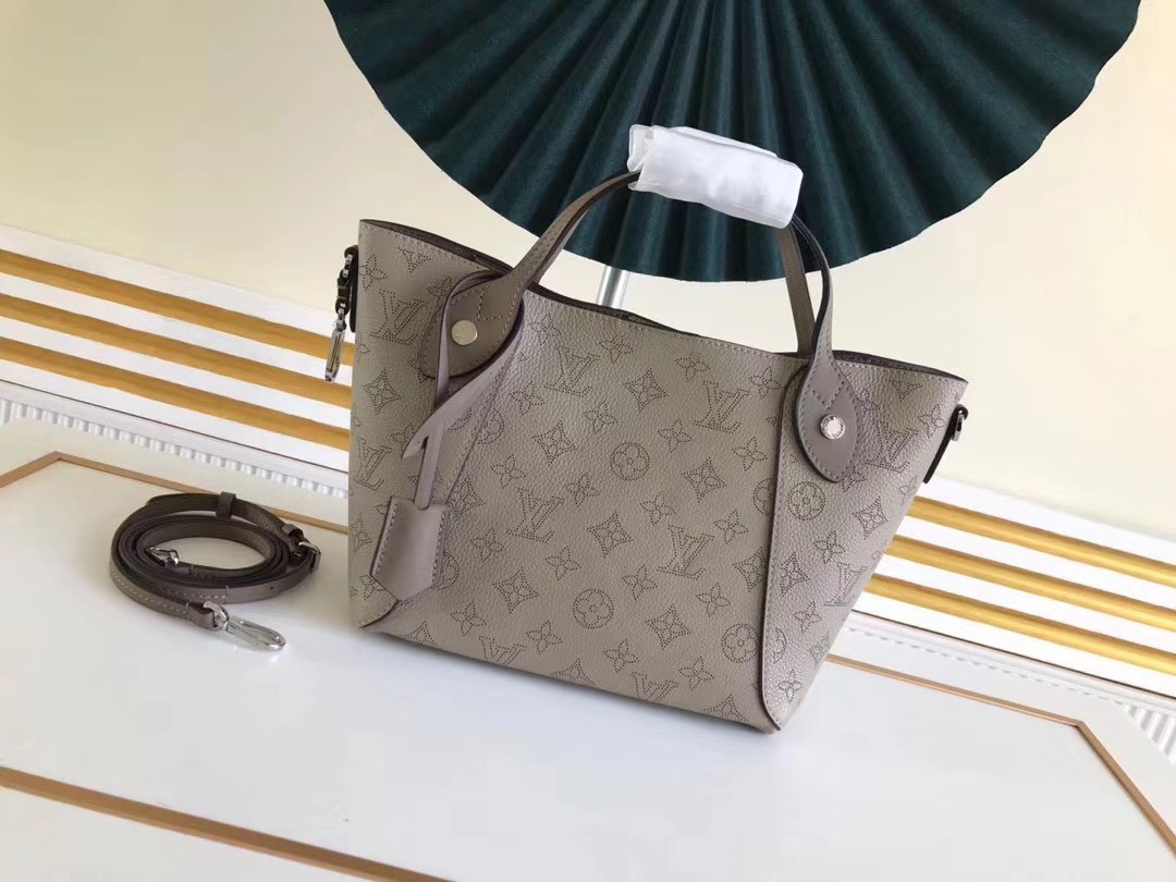 LV HINA HANDBAG M54350 M53938 M54351 M55551 M55905 M54353 M52975 23X21X13CM