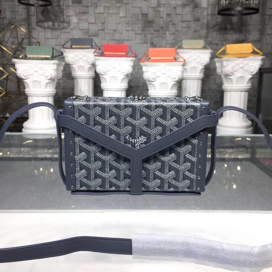 GOYARD BAG