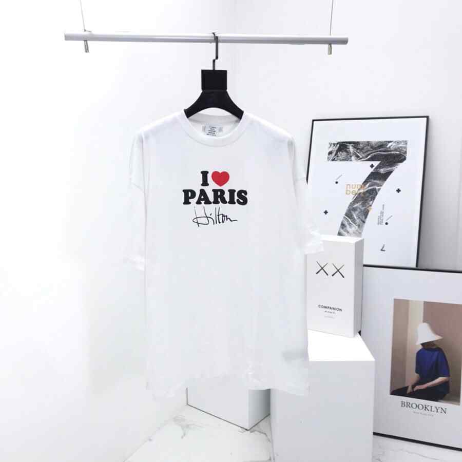 BRAND T-SHIRT