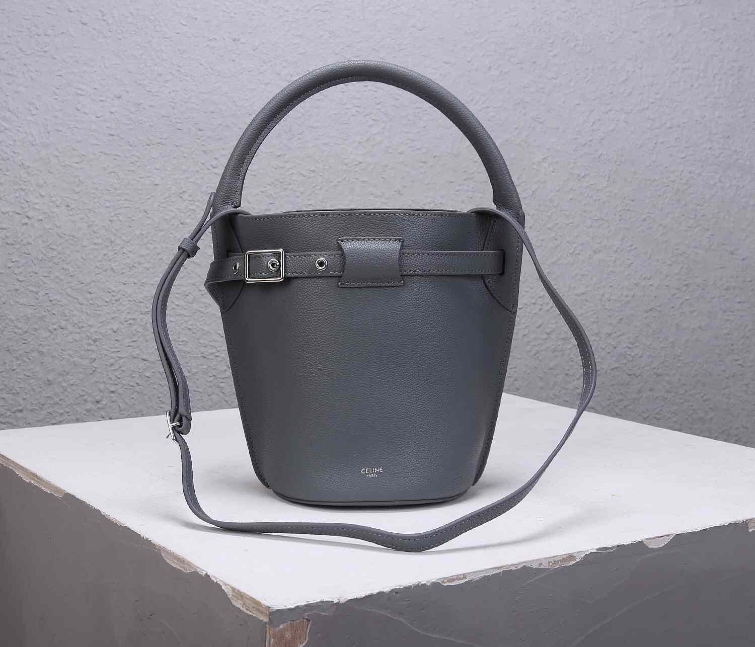 CELINE SMALL HANDBAG nano bigbag bucket 187243 21X15X15CM