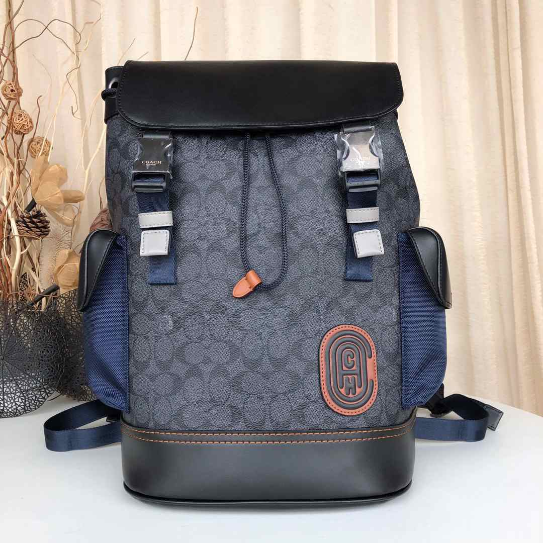 COACH BACKPACK