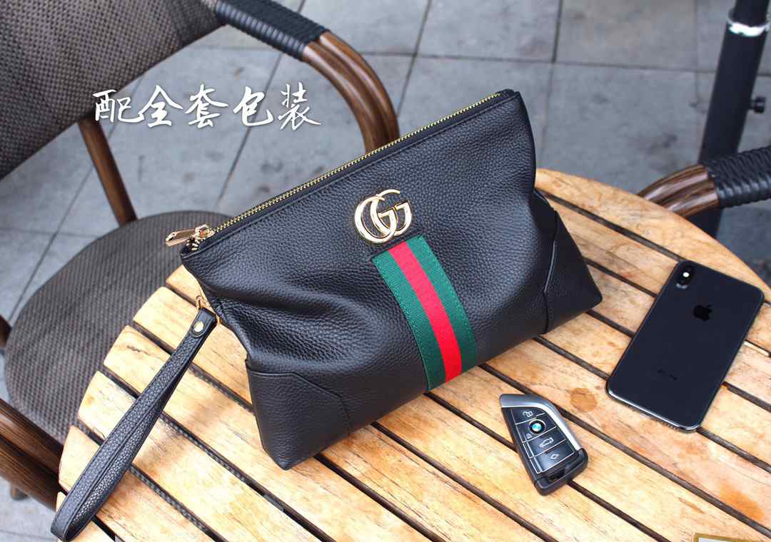 BRAND POUCH CLUTCH