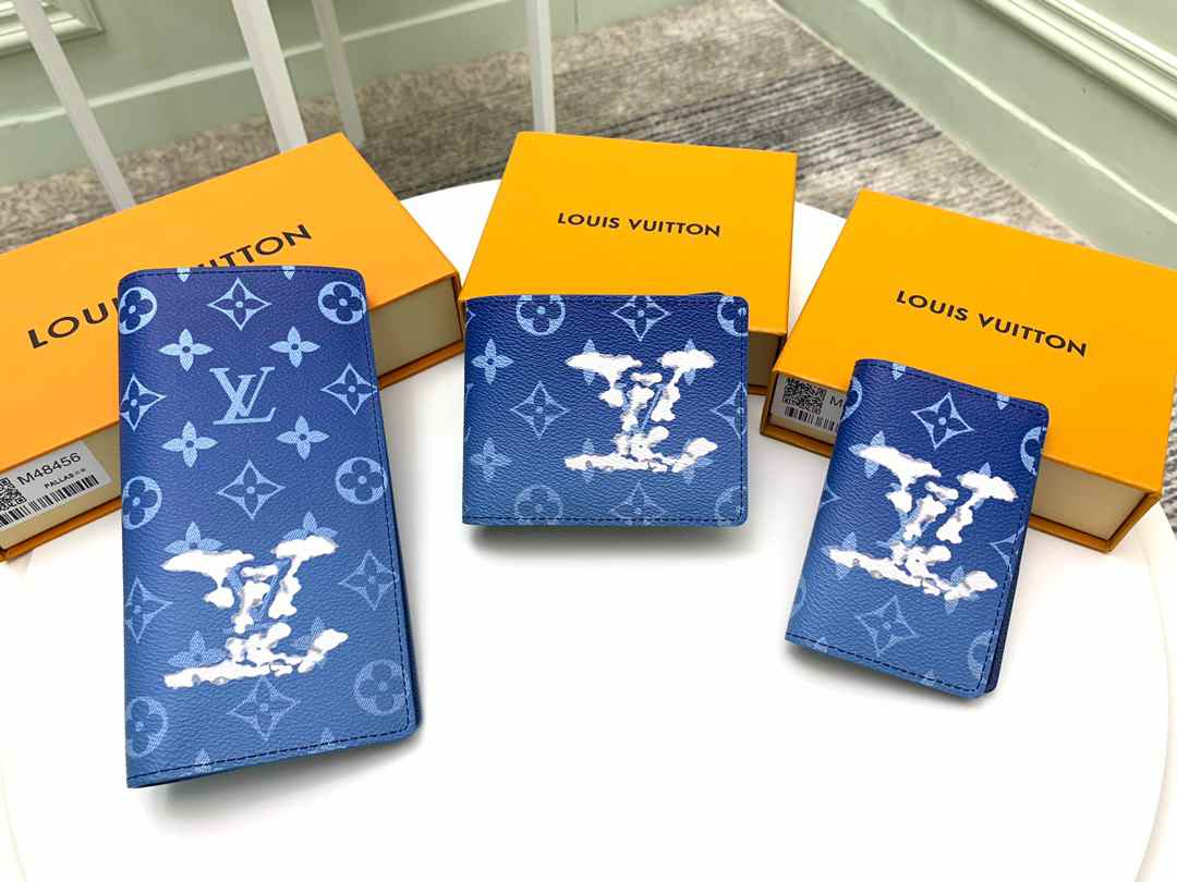 LV WALLET