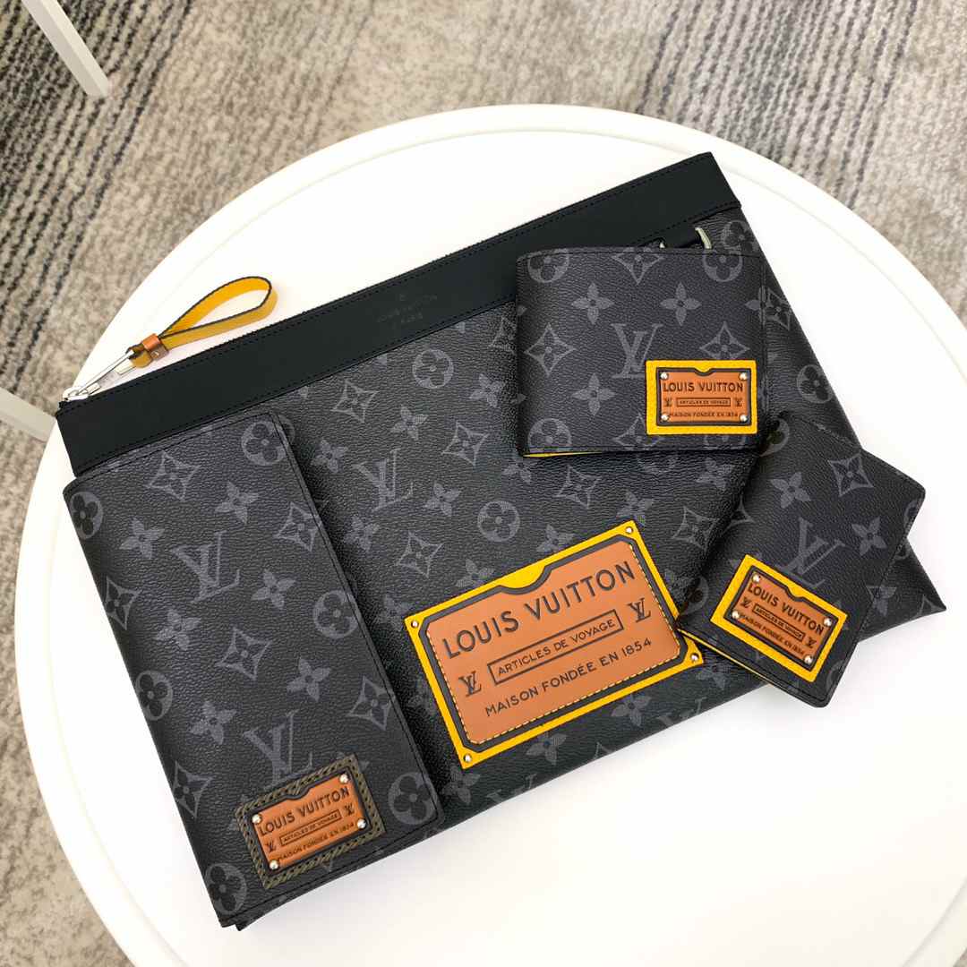 LV WALLET