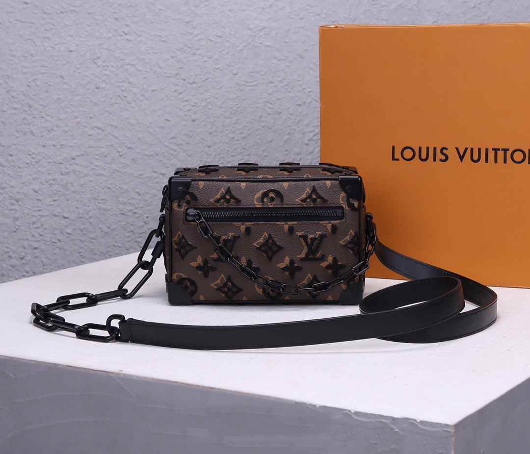 LV Mini Soft Trunk M68970 MENS BAG Monogram Tuffetage Noir 18.5x13x8CM Virgil Abloh 