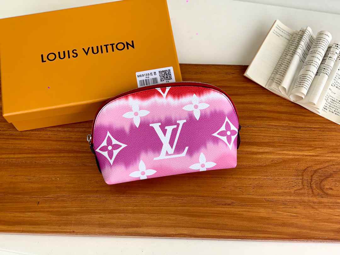 LV COSMETIC CASE LV ESCALE M69139 19×12×6cm