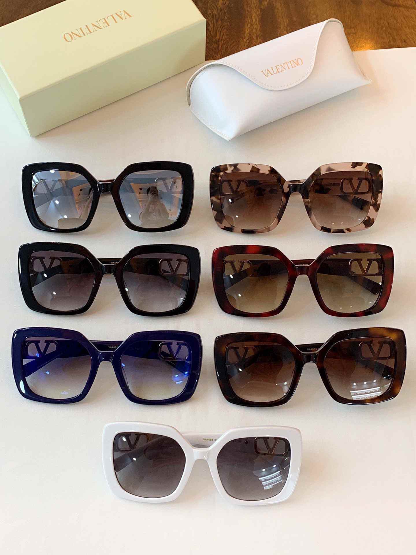 SUNGLASSES BRAND WOMENS MENS