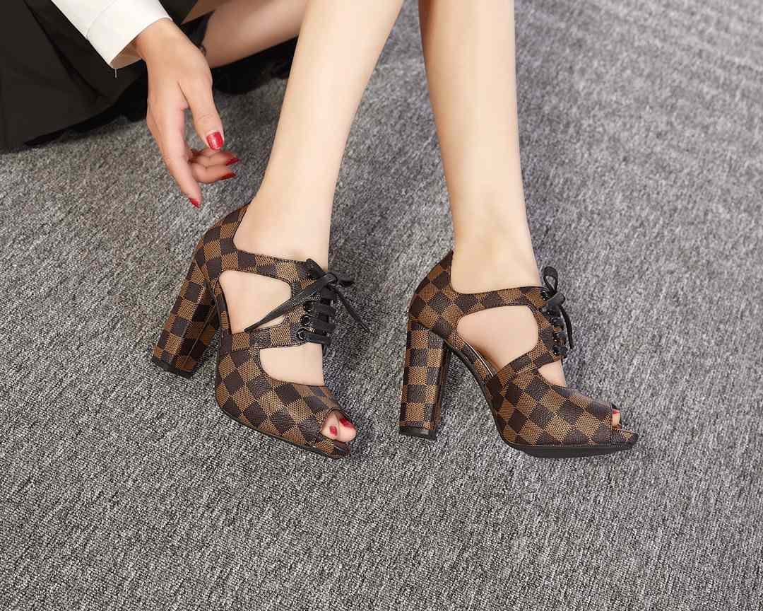 LV WOMENS SHOES