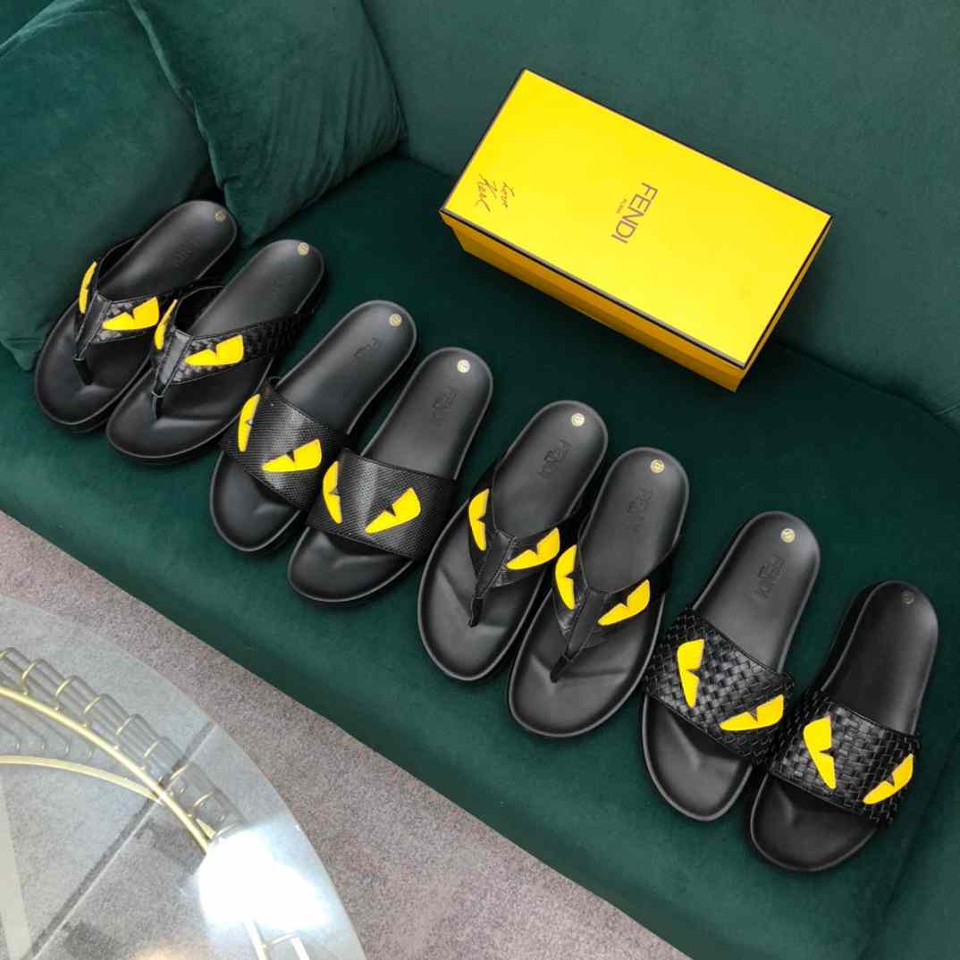 FENDI SLIPPERS 