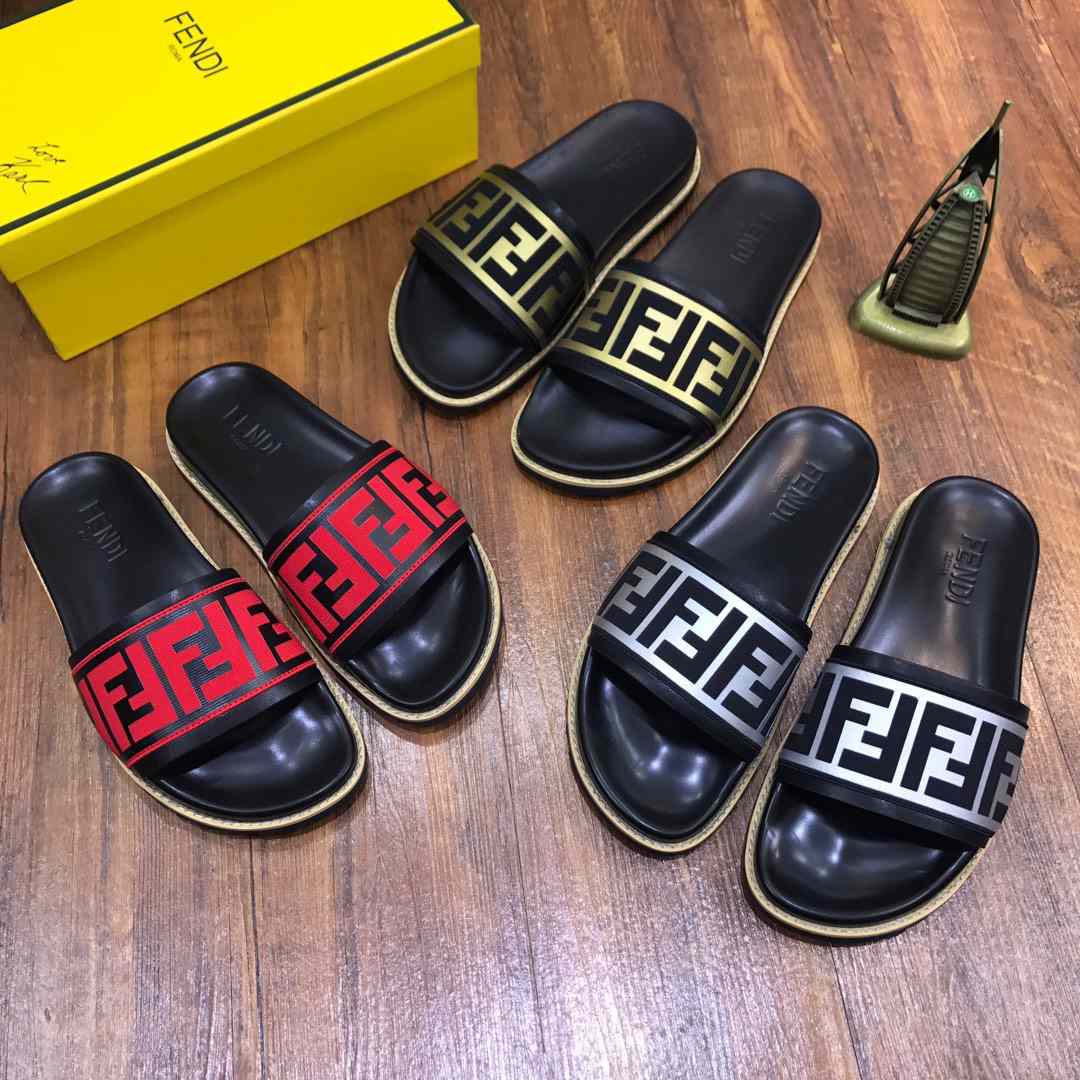 FENDI SLIPPERS 