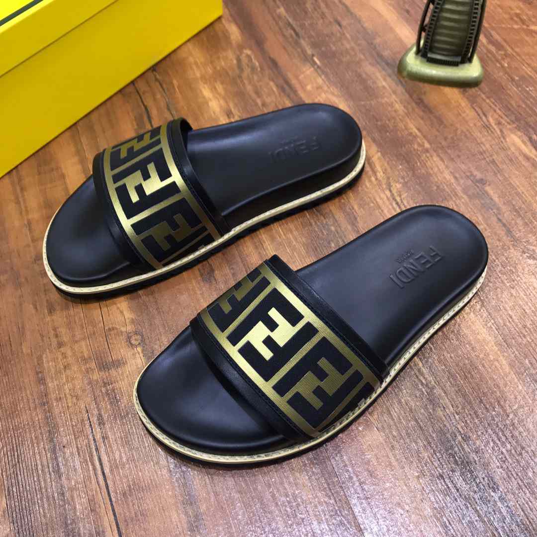 FENDI SLIPPERS 