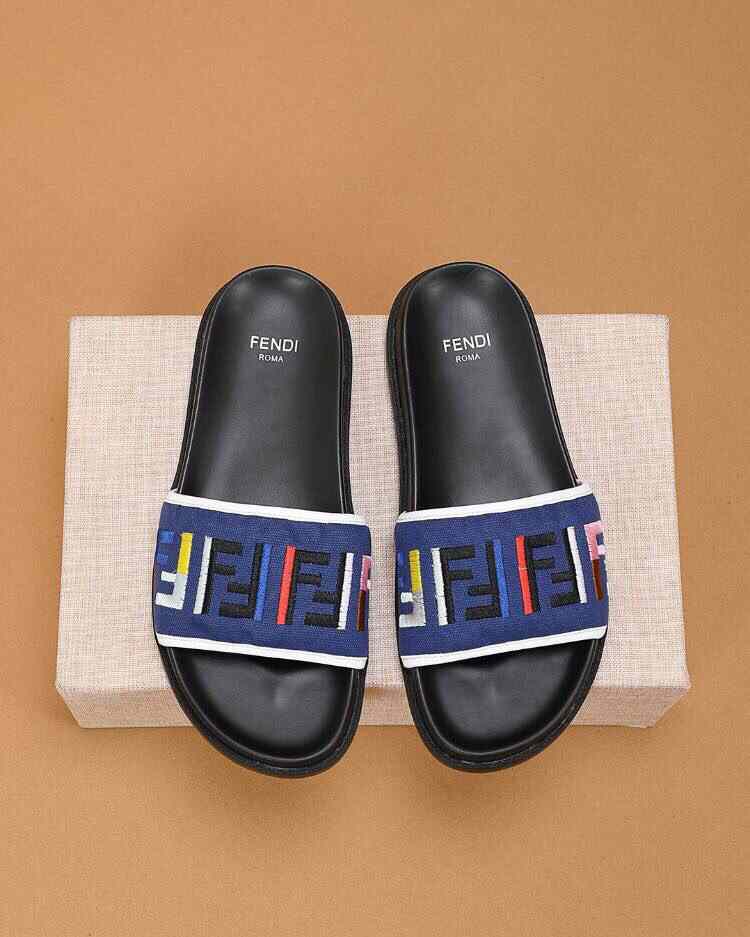 FENDI SLIPPERS 