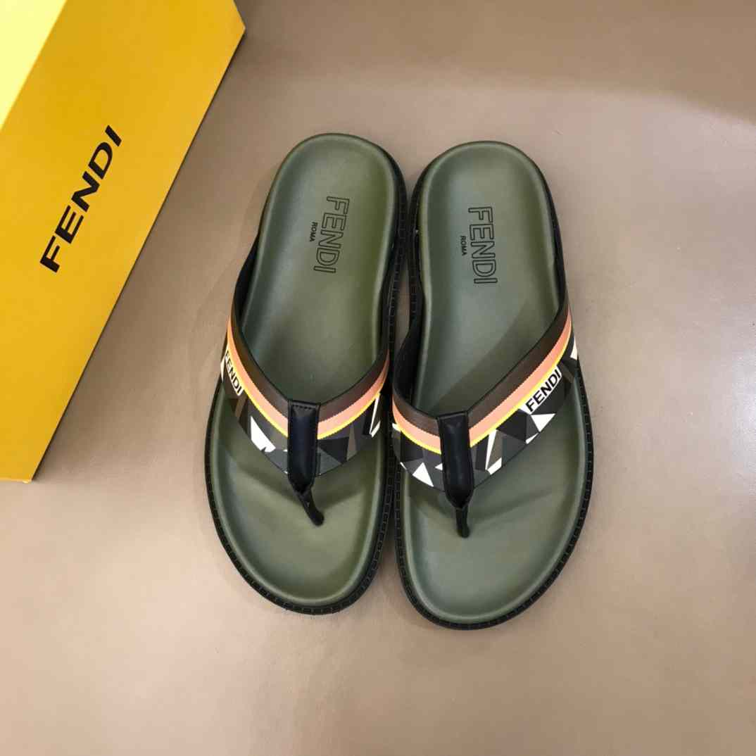 FENDI SLIPPERS 