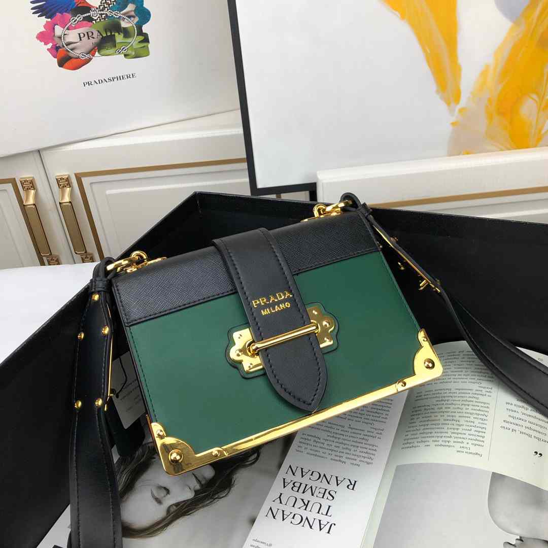 2020 PRADA HANDBAG CROSS BODY BAG  20*14.5*8.5cm 1BD045