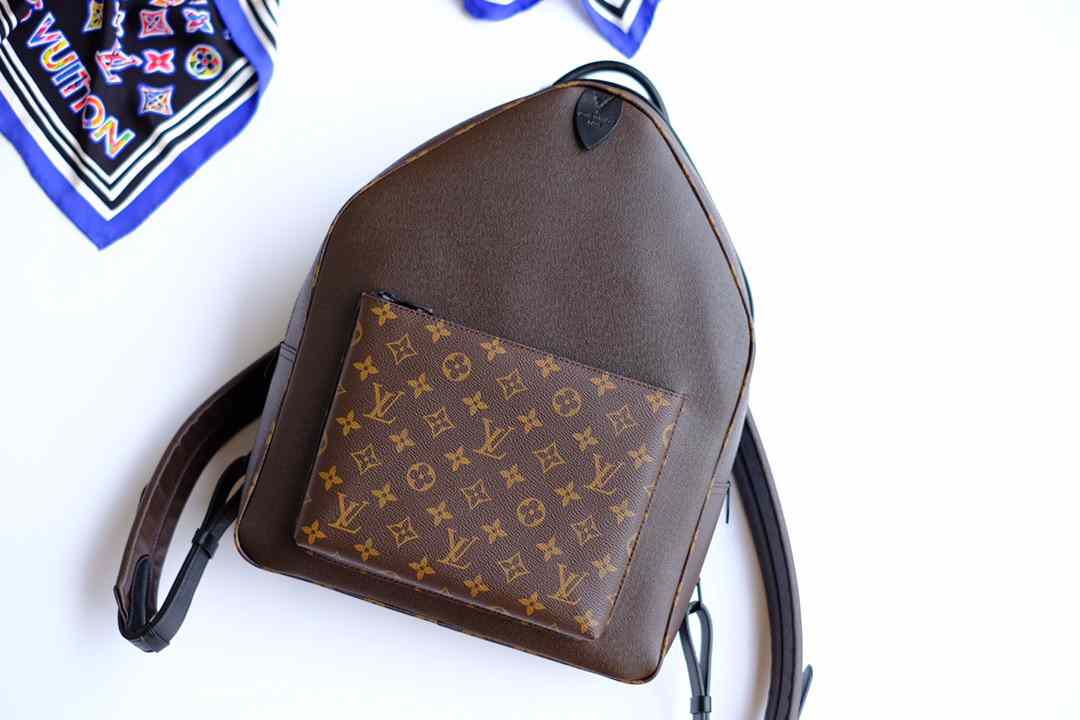 LV BACKPACK M30259/M30583   31x42x11cm