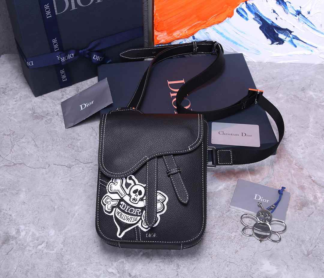 DIOR MENS BAG