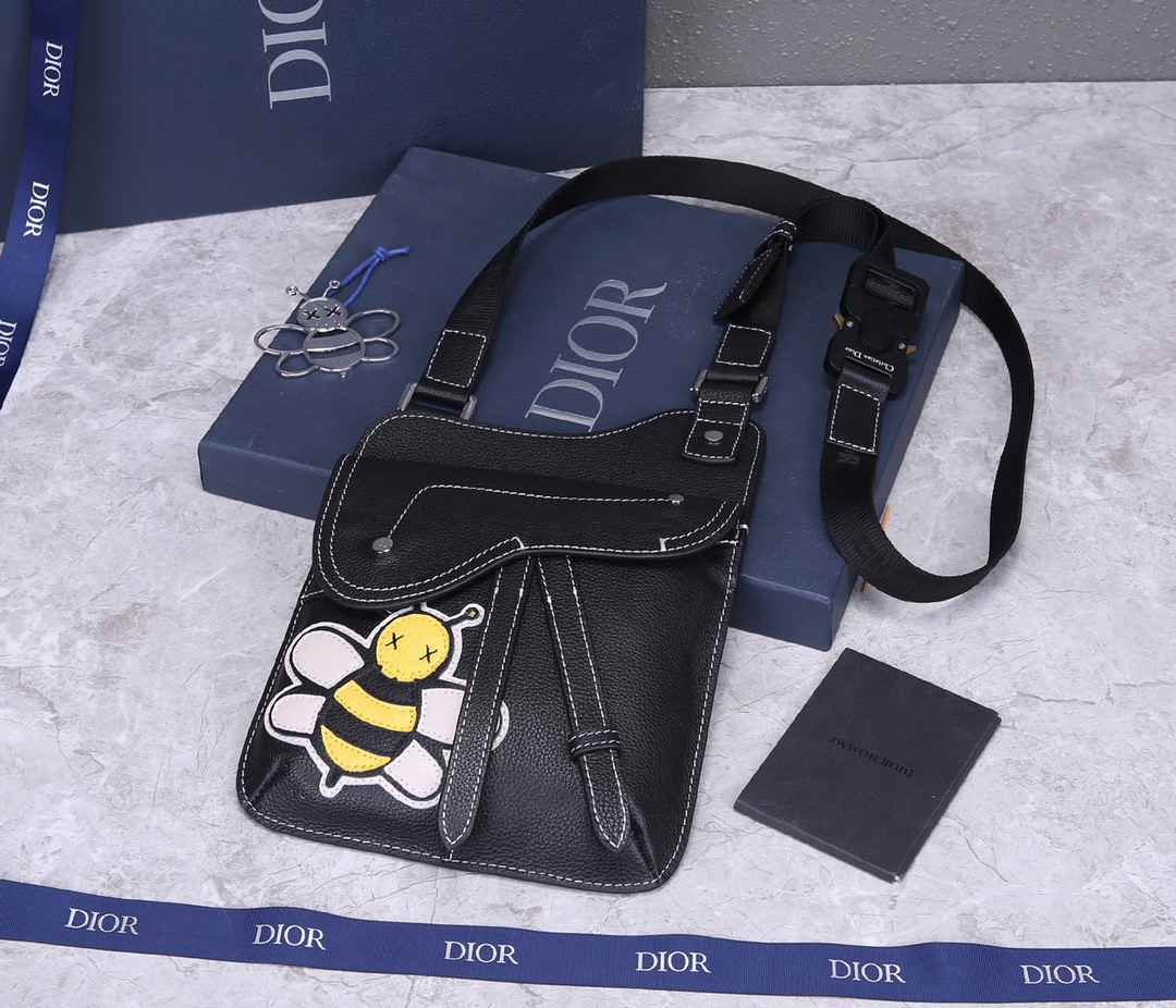 DIOR MENS BAG