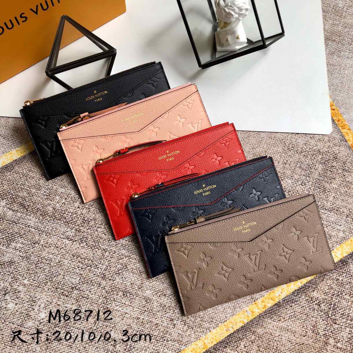 LV WALLET