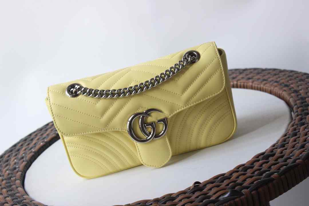 GUCCI NEW MARMONT HANDBAG 443497 26x15x7cm