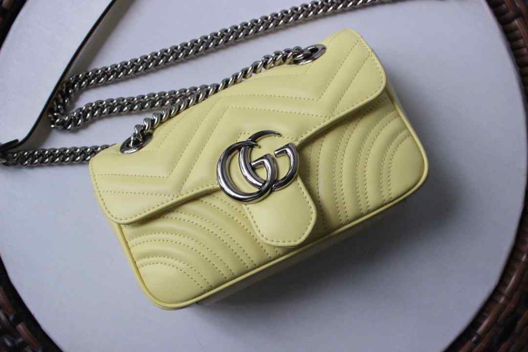 GUCCI NEW SMALL MARMONT HANDBAG 446744 22x13x6CM