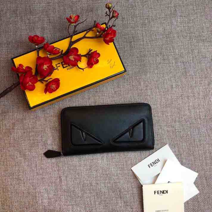 FENDI WALLET