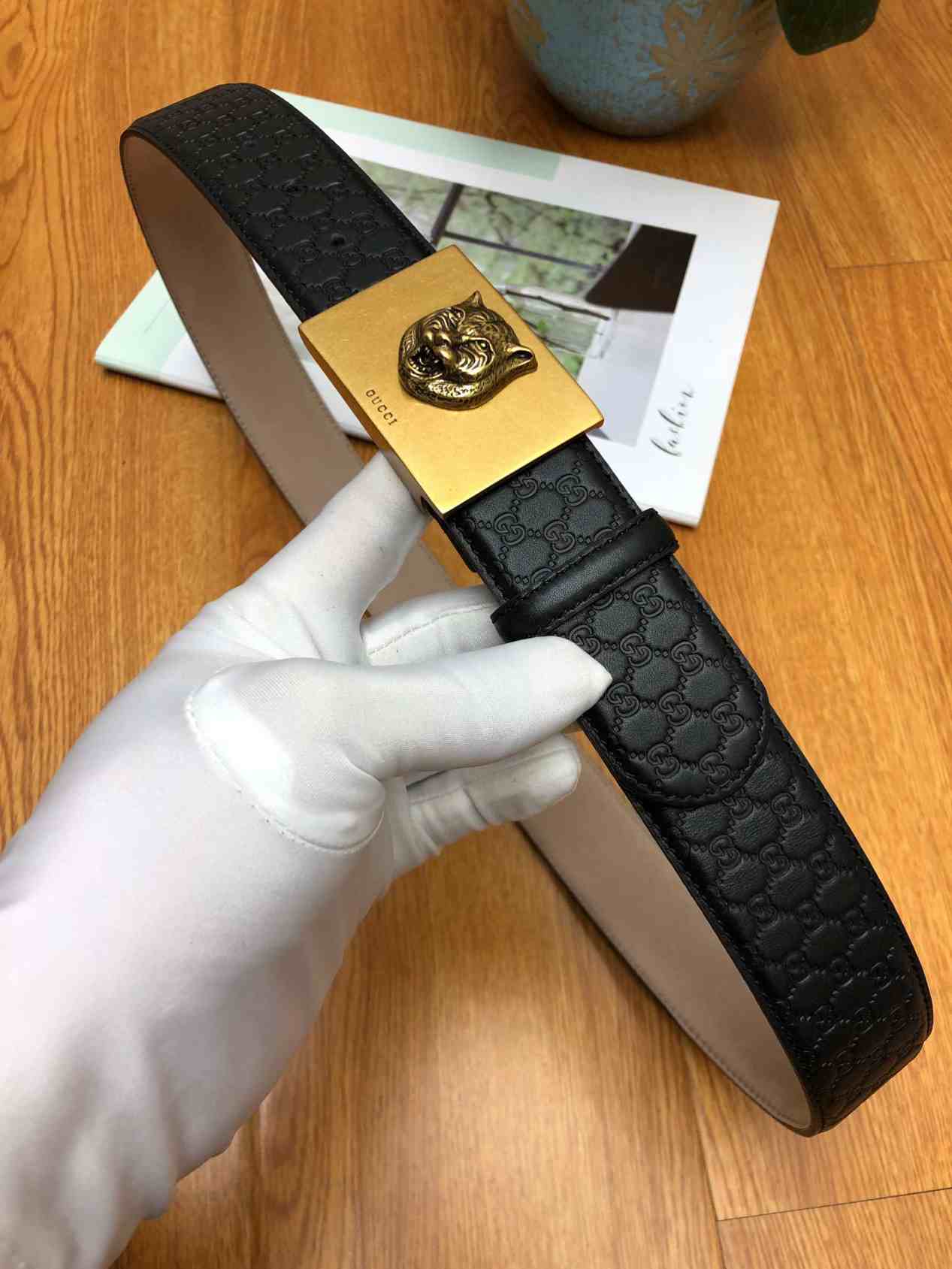 BRAND MENS BELT