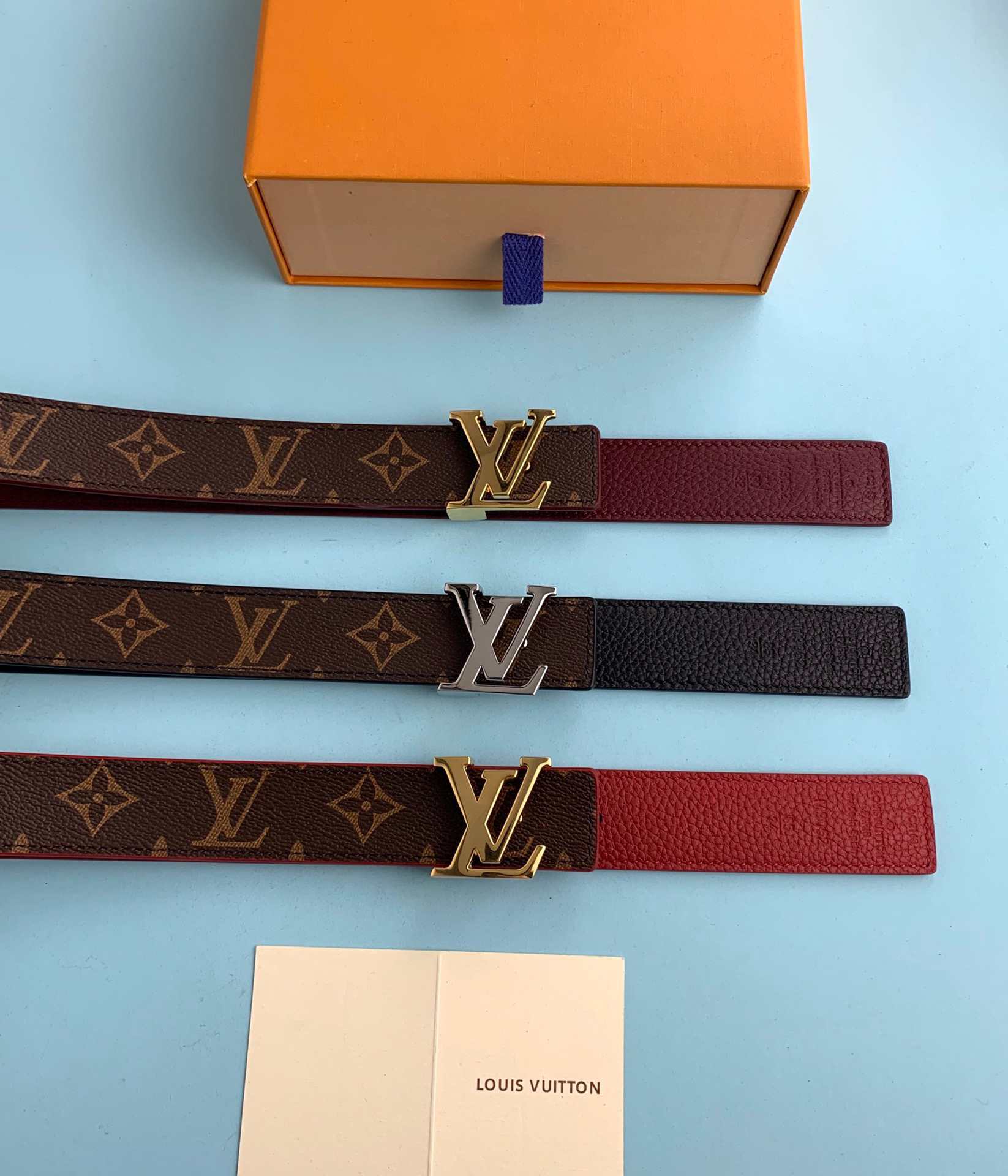 BRAND WOMENS BELT