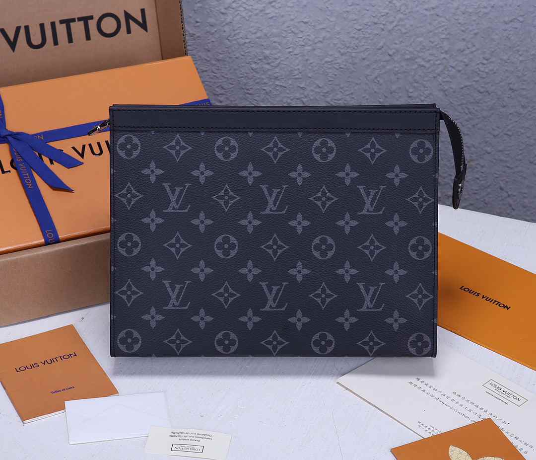 LV Monogram Eclipse  Pochette Voyage POUCH M61692 27x21x3CM