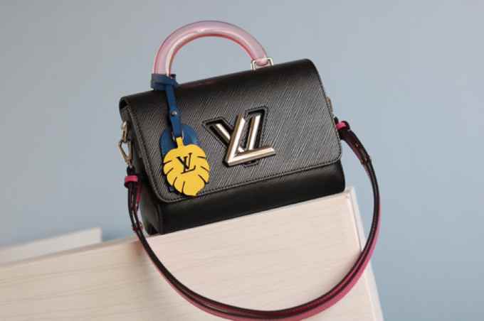 LV NEW TWIST  EPI  HANDBAG  M50333/56131/56112/56132 23.0 x 17.0 x 9.5CM