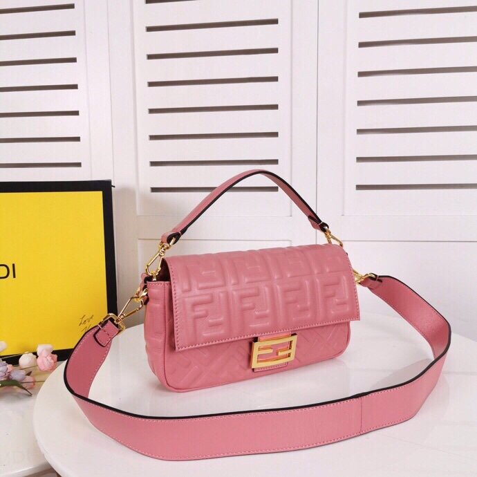 FENDI WOMENS HANDBAG BAGUETTE F0191 SIZE: 26x5x15cm